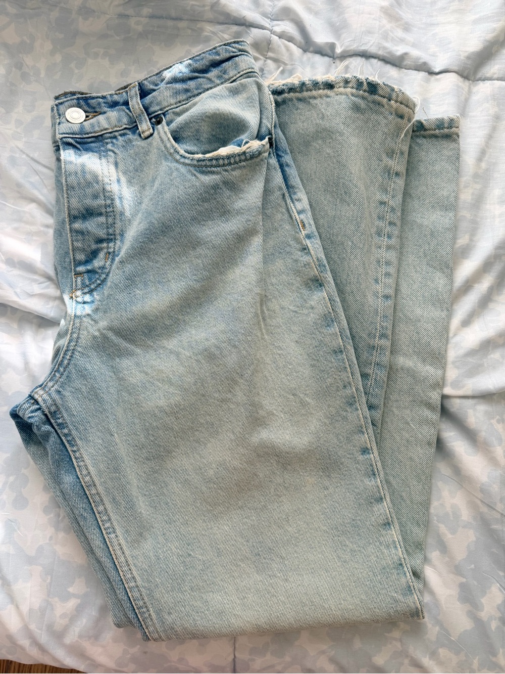 Zara Light Blue High-Rise Women’s Jeans